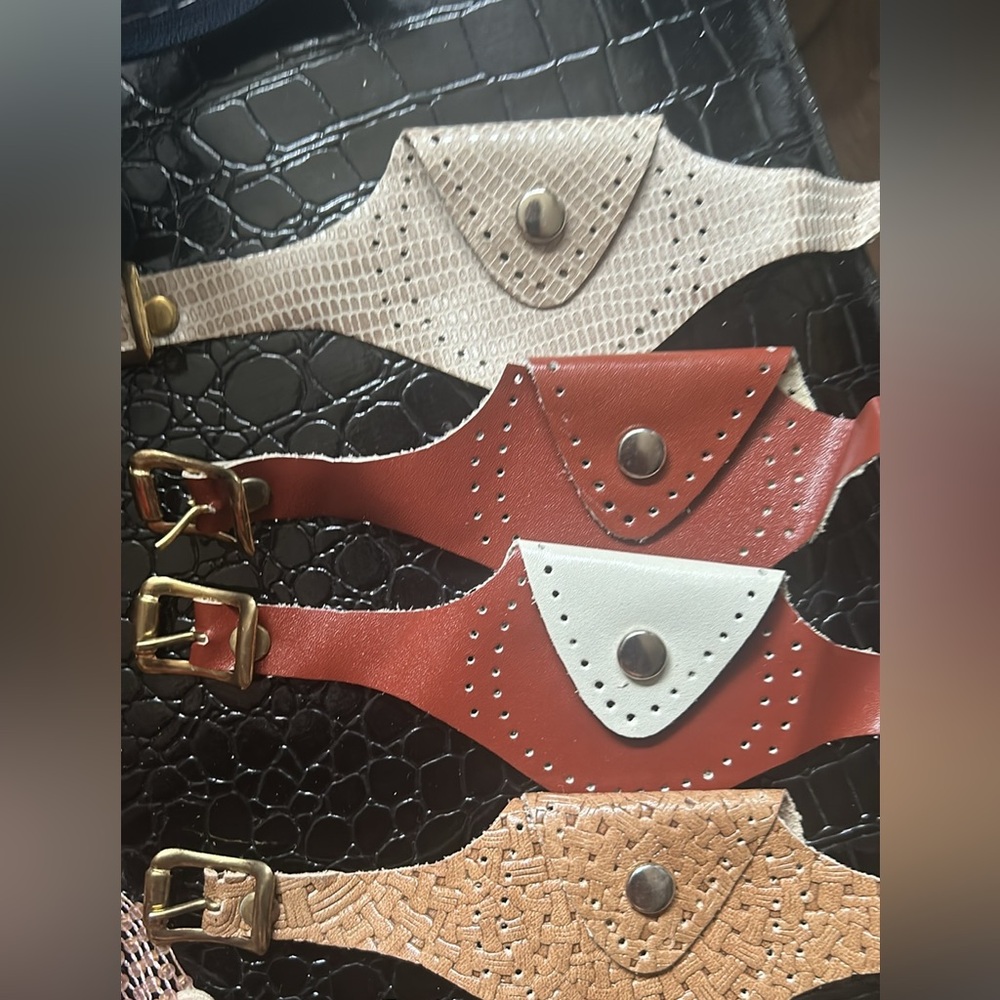 wrist wallet leather purse wristband handmade by meee I craft put it on purse - Picture 3 of 7